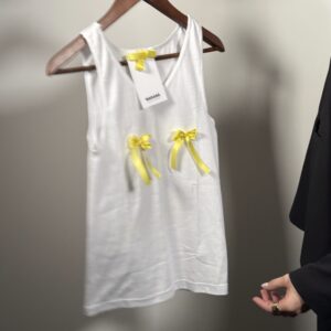 NO-NAKED T-shirt